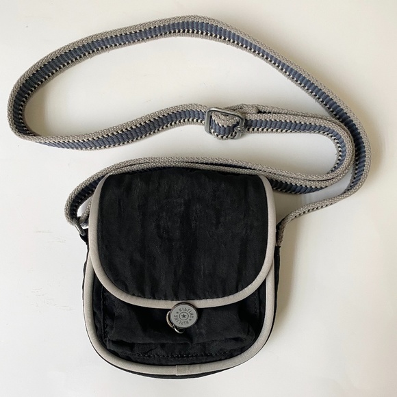 kipling strap